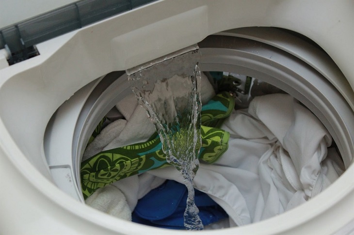 Máy giặt rung lắc mạnh và kêu to khi giặt? Nguyên nhân và cách khắc phục