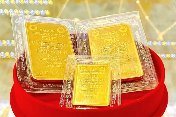 Giá vàng SJC, vàng nhẫn giảm gần cả triệu đồng/lượng