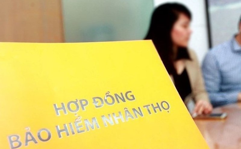 “Đóng hơn 100 triệu đồng bảo hiểm nhân thọ, đến khi nằm viện, tôi quyết định hủy hợp đồng bởi lý do không thể chấp nhận này”