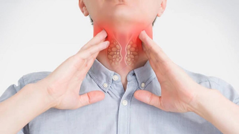 Triệu chứng UT tuyến giáp giai đoạn đầu dễ nhận biết