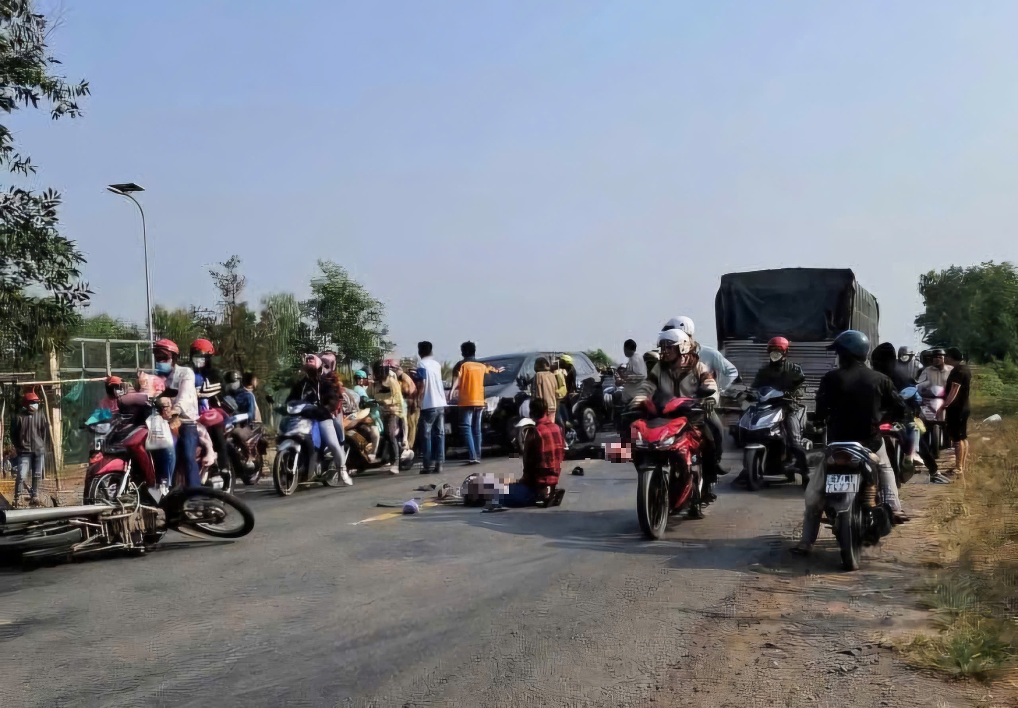 Về quê đón Tết, 2 anh em ruột gặp tai nạn tuvong thương tâm trên quốc lộ