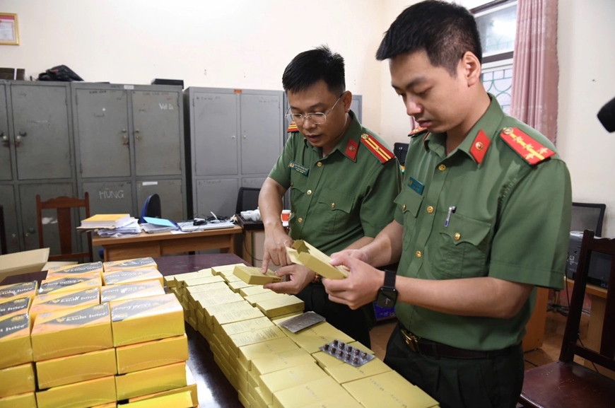 Triệt phá đường dây đa cấp 200.000 thành viên bán thực phẩm chứa chất cấm