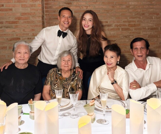 Bố mẹ chồng Hồ Ngọc Hà mừng sinh nhật con dâu, 