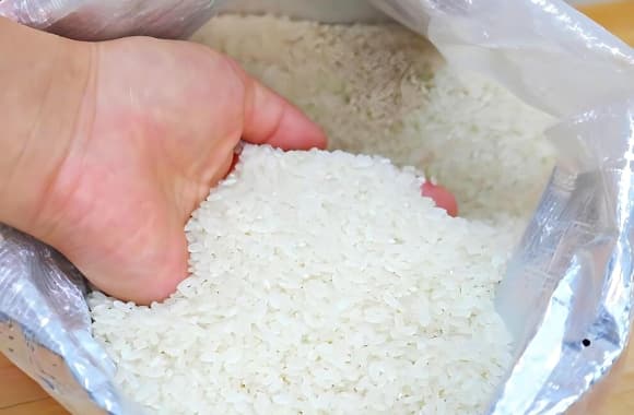 Người xưa dặn quả không sai: Đừng cất gạo ở 5 nơi này, nếu không muốn rước cả tá bệnh cho gia đình